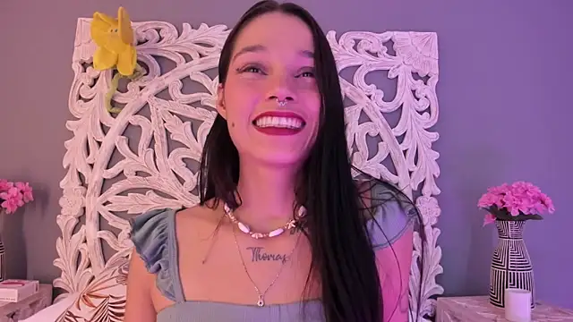 loraineblake online show from February 2026 01:29:02 PM