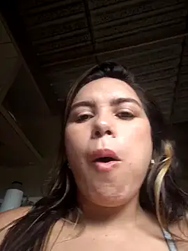 Charlott smi online show from April 2026 05:46:02 PM