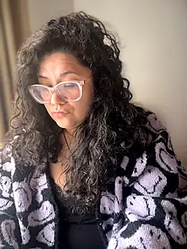 VanesssaMilf  online show from March 2026 05:42:02 PM