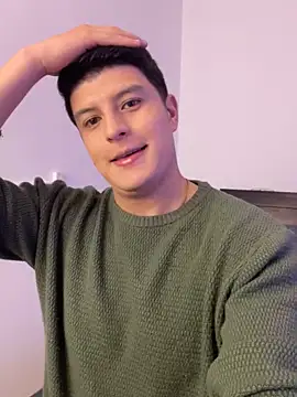 Goldenknight33 online show from February 2026 04:02:01 PM