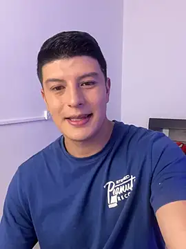 Goldenknight33 online show from March 2026 02:00:02 PM