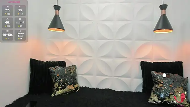 valeriecute18 online show from February 2026 07:12:02 PM