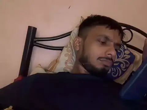 Snapshot of CutieDickBoiii chatting on June 2026 09:40:01 AM CutieDickBoiii online show from June 2026 09:40:01 AM