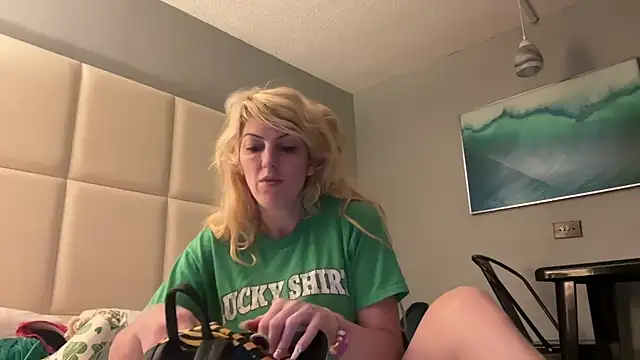 CelestialRuby online show from February 2025 08:04:01 PM