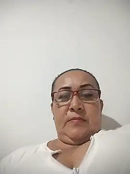 Nini Love  online show from April 2026 05:19:02 AM