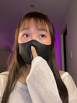 Miumeo20 online show from July 2026 04:20:01 PM
