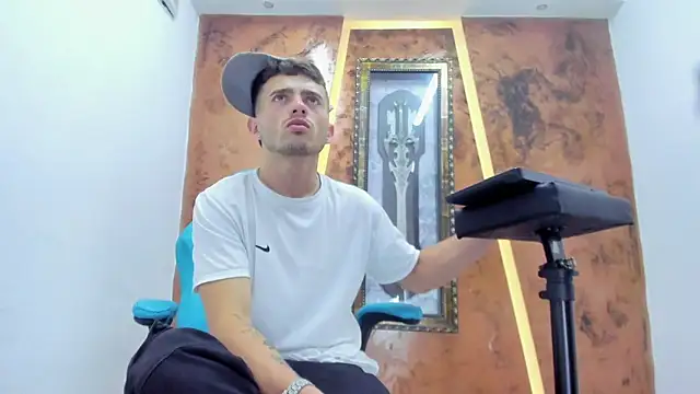 Snapshot of Jhostonex chatting on February 2026 03:10:01 AM Jhostonex online show from February 2026 03:10:01 AM