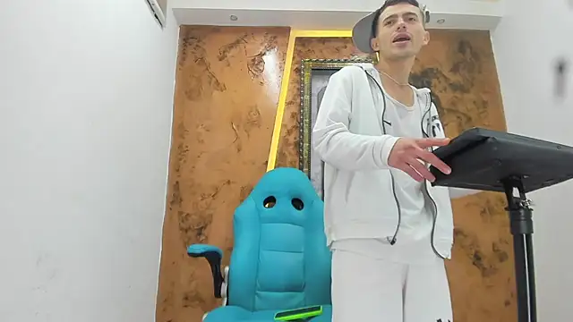 Snapshot of Jhostonex chatting on February 2026 03:35:02 AM Jhostonex online show from February 2026 03:35:02 AM