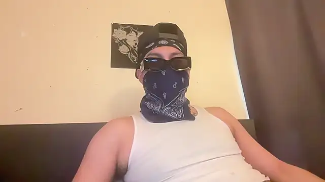 Snapshot of angelblanco chatting on May 2026 11:45:01 PM angelblanco online show from May 2026 11:45:01 PM