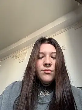 FionaMurr online show from April 2026 02:22:02 AM