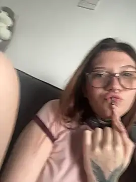 FionaMurr online show from April 2026 11:51:01 PM