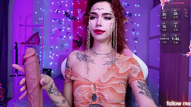 Snapshot of LeylaNoir_02 chatting on January 2026 03:49:02 PM LeylaNoir 02 online show from January 2026 03:49:02 PM