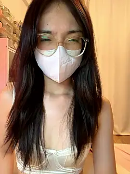 mimichannn99 online show from April 2026 05:35:01 PM