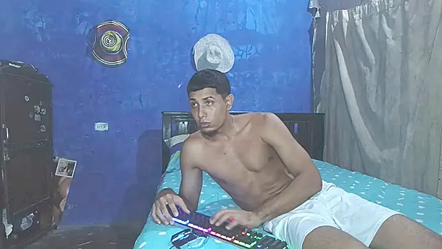 Liam Thomas online show from December 2025 11:09:01 PM