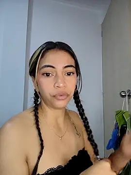 Evangeline Bonnet online show from March 2026 10:04:01 AM