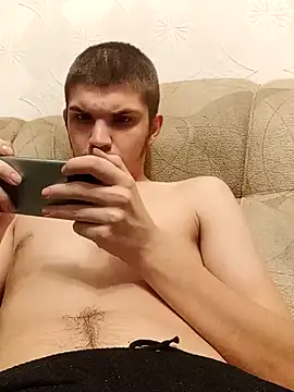 Snapshot of BradPierce chatting on December 2025 08:48:01 PM BradPierce online show from December 2025 08:48:01 PM