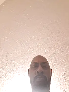 Snapshot of Rizzle9800 chatting on March 2026 06:39:02 AM Rizzle9800 online show from March 2026 06:39:02 AM