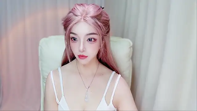 Snapshot of zizi-a chatting on June 2026 01:12:02 PM zizi-a online show from June 2026 01:12:02 PM