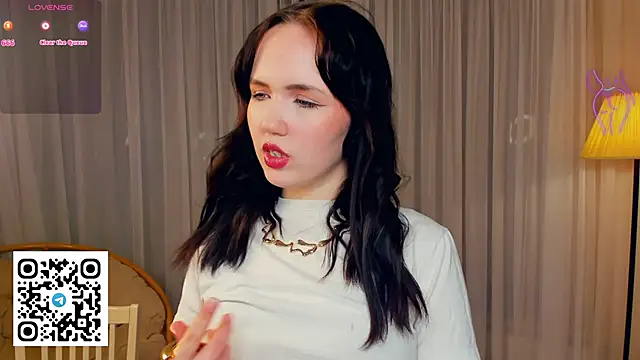 Snapshot of LenaKurpiel chatting on January 2026 06:53:02 PM LenaKurpiel online show from January 2026 06:53:02 PM