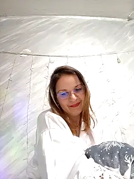 Snapshot of NikkyNatural chatting on December 2025 10:21:02 AM NikkyNatural online show from December 2025 10:21:02 AM