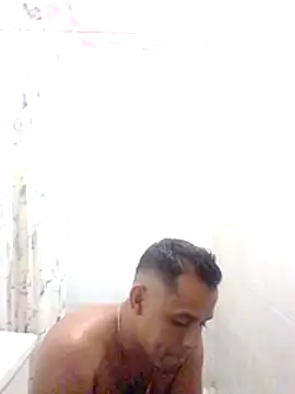 lesoley online show from December 2025 01:32:02 AM