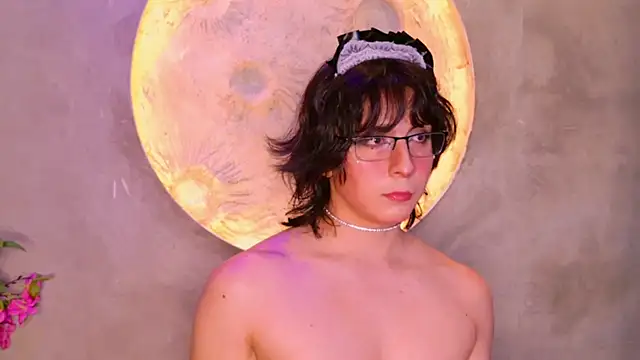 Shelly bat online show from March 2026 10:05:02 PM