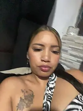 Snapshot of liliymike19 chatting on January 2026 12:02:01 AM liliymike19 online show from January 2026 12:02:01 AM