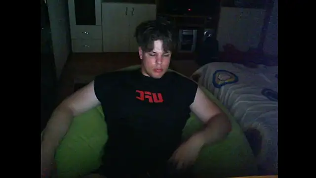 GymGuy0505 online show from May 2026 10:18:01 PM