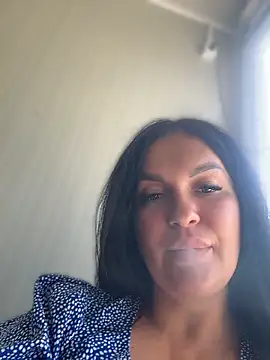 Snapshot of MeganBlueq chatting on June 2026 01:04:02 PM MeganBlueq online show from June 2026 01:04:02 PM