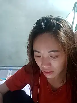 little-effy online show from April 2026 01:12:02 PM