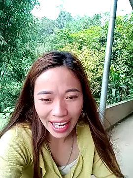 little-effy online show from April 2026 06:52:01 AM