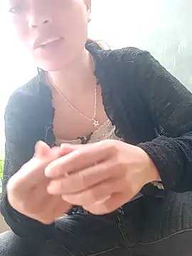 little-effy online show from July 2026 01:58:33 AM