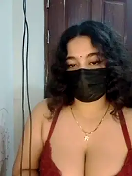 nosrat014 online show from April 2026 02:43:01 PM