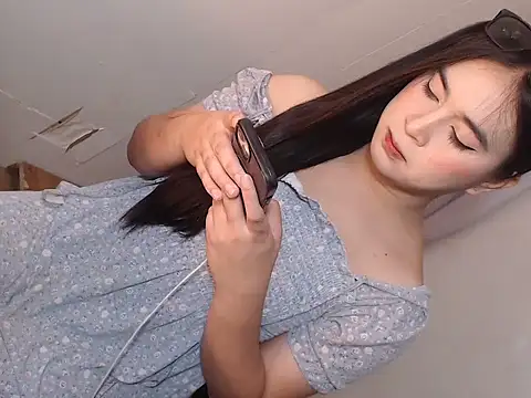 camelastarsairo online show from January 2026 11:03:01 AM