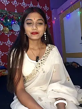 Snapshot of Sweet-priyaa chatting on May 2026 09:14:01 AM Sweet-priyaa online show from May 2026 09:14:01 AM