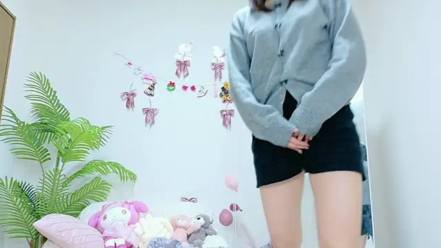 ayu-jpnk online show from April 2026 12:06:01 PM