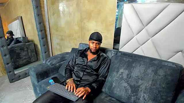 jay jhonson01 online show from December 2025 03:47:02 AM