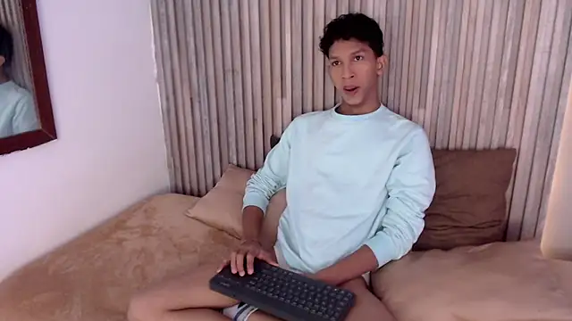 SmoothAlpha  online show from January 2026 02:31:01 PM