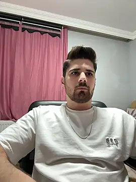 berke3424 online show from February 2026 11:31:02 PM