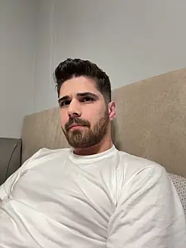 berke3424 online show from April 2026 12:00:02 AM