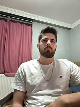 berke3424 online show from April 2026 10:15:01 PM