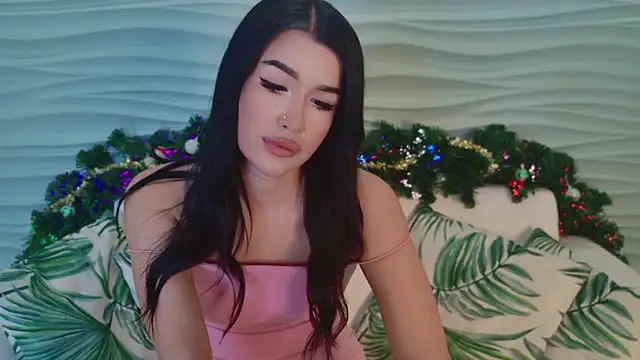 LittleMia- online show from December 2025 10:38:01 PM