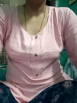Snapshot of teena-11 chatting on June 2026 12:05:02 AM teena-11 online show from June 2026 12:05:02 AM