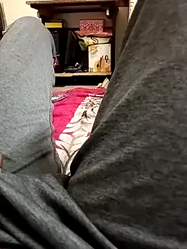 loki-king-143 online show from April 2026 01:52:02 PM