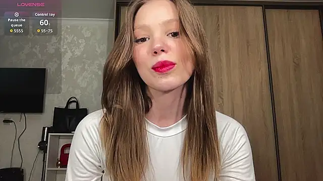 Cara Sweet1 online show from April 2026 05:17:01 PM