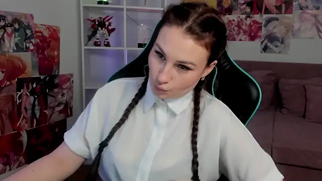 Snapshot of NoraFoxes chatting on January 2026 05:33:02 AM NoraFoxes online show from January 2026 05:33:02 AM