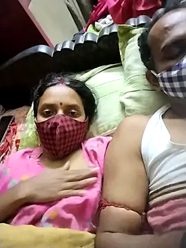 Mr-Mrs-couple online show from December 2025 07:09:01 PM