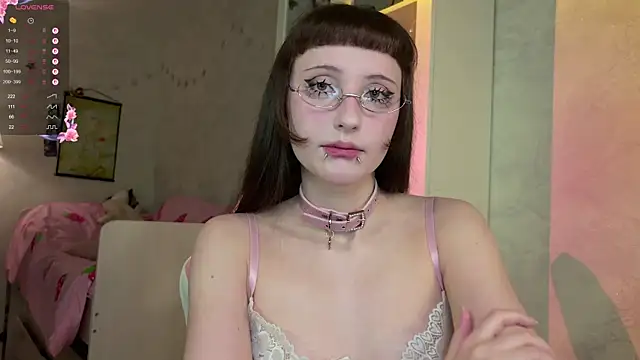 MiraJades online show from March 2026 10:26:02 PM