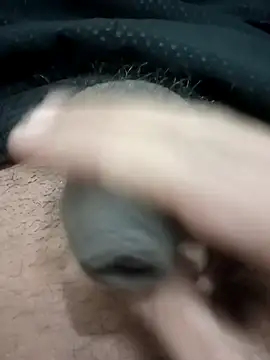 Snapshot of bigg_dickkk69 chatting on January 2026 07:39:01 PM bigg dickkk69 online show from January 2026 07:39:01 PM