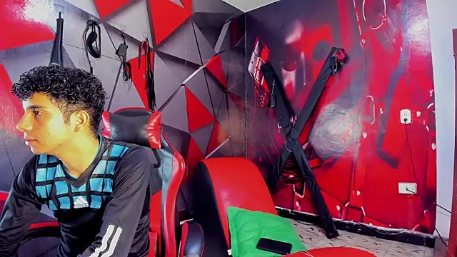 Hot Boys Without Limits online show from January 2026 04:14:01 AM